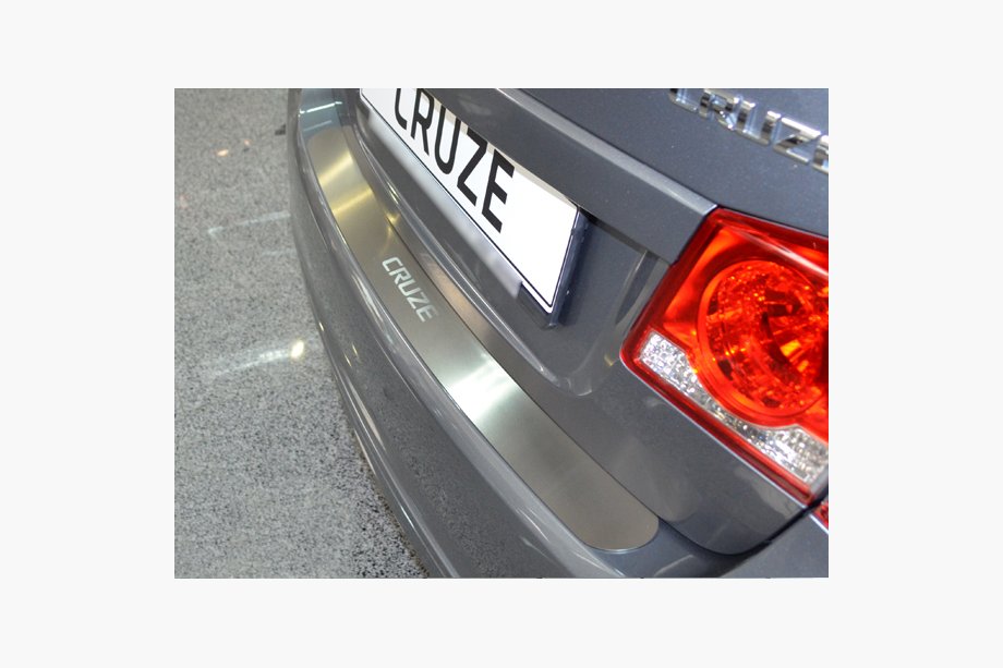 Chevrolet Cruze 2009–2015 Nerjaveča letev za zadnji odbijač Nataniko Kombilimuzina Image