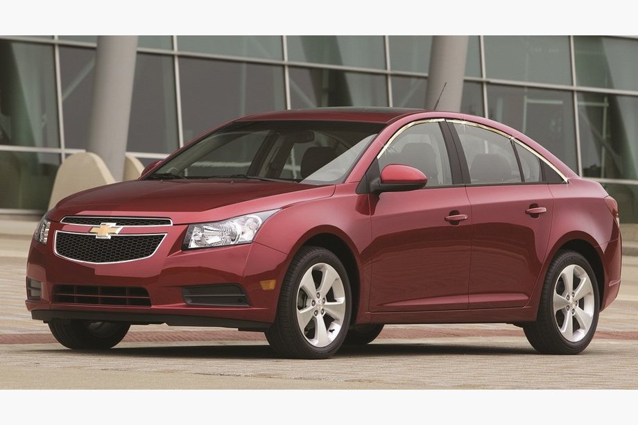Chevrolet Cruze 2009–2015 Zgornja okenska obroba stekla V1 (za različico Sedan, nerjaveče jeklo) Image