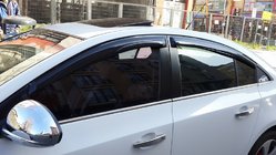Chevrolet Cruze 2009–2015 Okenske letvice (nerjaveče jeklo) HB, Carmos – turško nerjavno jeklo fotografija 2