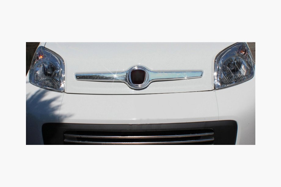 Fiat Fiorino/Qubo 2008–2024 Plastična obroba roba pokrova motorja Image