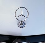 Mercedes S-class W220 1998–2005 Emblem 220 Mercedes fotografija 1