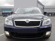 Skoda Octavia II A5 2010–2013 Deflektor pokrova motorja VIP fotografija 1
