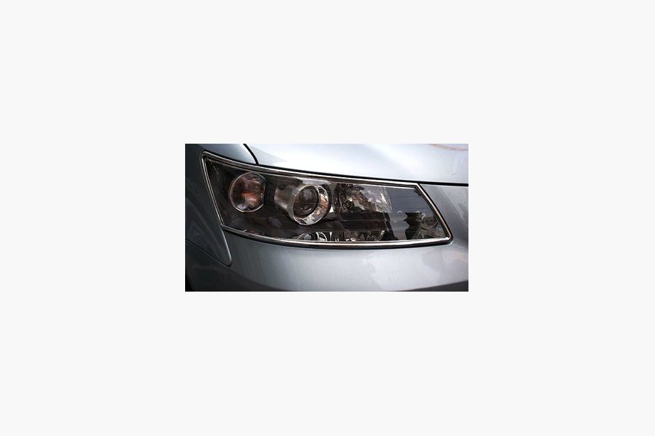 Hyundai Sonata NF 2004–2009 Kromirani okvirji žarometov 2005-2008 (2 kos, plastika) Image