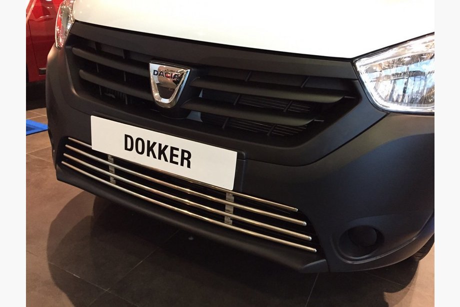 Dacia Dokker 2013–2022 Mrežica za odbijač (nerjavno jeklo) Fotografija 4