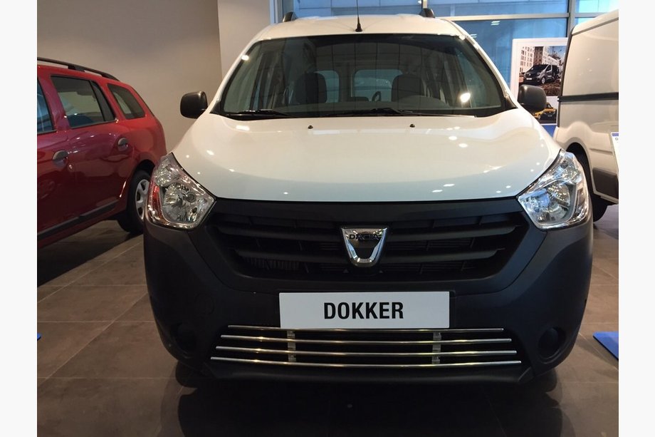 Dacia Dokker 2013–2022 Mrežica za odbijač (nerjavno jeklo) Fotografija 6