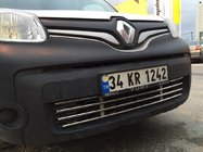 Renault Kangoo 2008–2020 Enodelna maska v odbijaču (nerjavno jeklo) fotografija 3