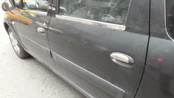 Renault Logan MCV 2005–2013 Kromirane obloge kljuk vrat (4 kosi, nerjavno jeklo) OmsaLine - italijansko nerjavno jeklo fotografija 2