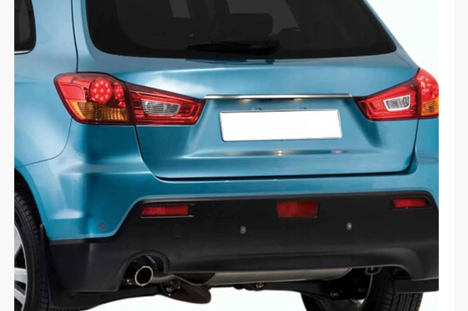 Mitsubishi ASX 2010–2023 Kromirana letvica nad registrsko tablico (nerjaveče jeklo) Image