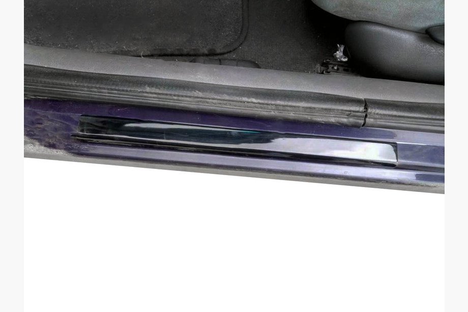 Renault Laguna 1994–2001 Kromirane obloge pragov (2 kos, ABS) Image