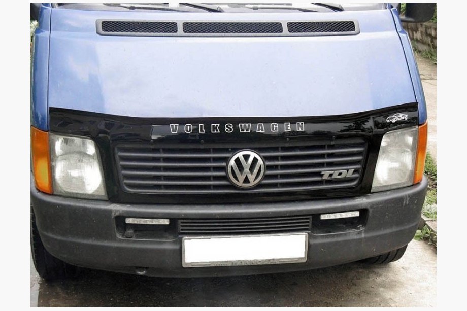 Volkswagen LT 1995–2006 Deflektor pokrova motorja VIP Image