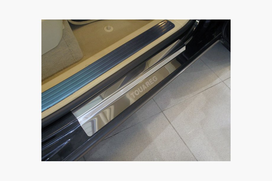 Volkswagen Touareg 2002–2010 Nataniko obloge pragov (4 kosi, nerjavno jeklo) Image