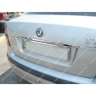 Kromirana letvica nad registrsko tablico (nerjavno jeklo) Skoda Octavia II A5 2006–2010 fotografija 1