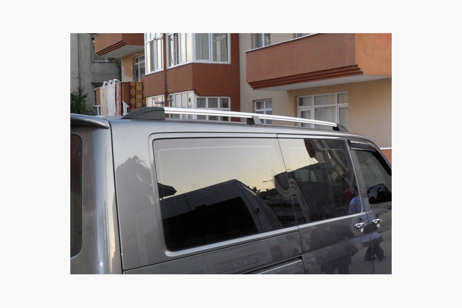 Volkswagen T5 Multivan 2003–2010 (Skyline) Kromirane strešne sani (plastična noga) Image