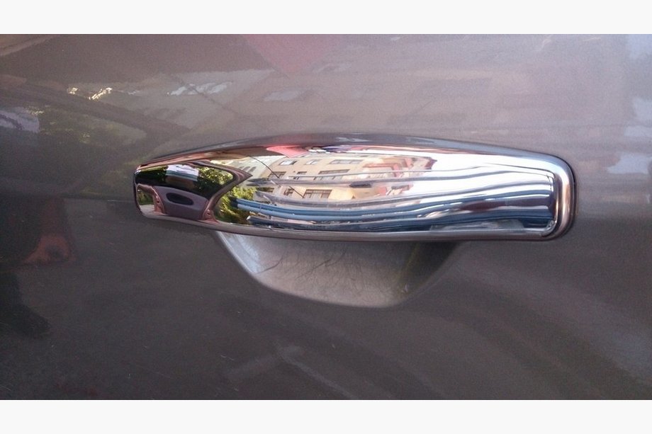 Renault Symbol 2008–2013 Kromirani pokrovi kljuk vrat (4 kos, nerjaveče jeklo) Carmos - turško nerjaveče jeklo Image
