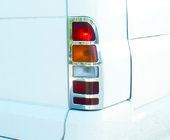 Ford Transit 2000–2014 Pokrovi zadnjih luči (2 kosa, nerjavno jeklo) fotografija 4