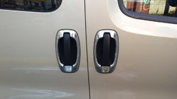 Opel Combo 2012–2018 Okrasni okvirji okrog kljuk (4 kosi, nerjavno jeklo) Carmos - turško nerjaveče jeklo fotografija 9