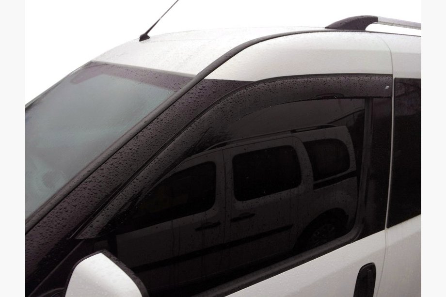Opel Combo 2012–2018 Deflektorji oken Cobra (2 kos) Image
