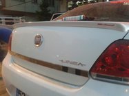 Fiat Linea 2006–2018 Enodelni spojler (za lakiranje) fotografija 3