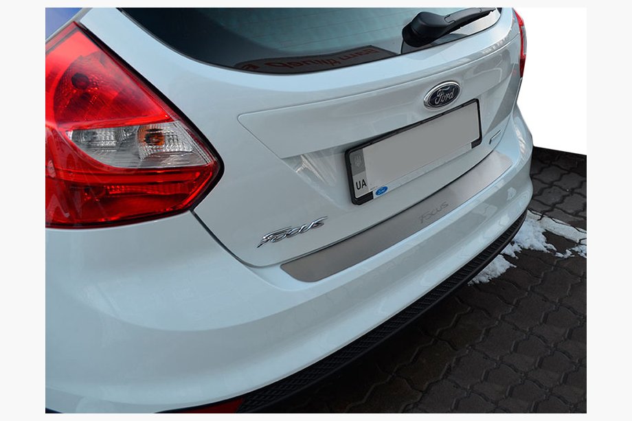 Ford Focus III 2011–2017 Natanika zaščitna letev zadnjega odbijača (nerjavno jeklo) 2011-2014, 5-vratni kombilimuzina Image