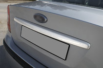 Ford Focus II 2008–2011 Okrasna letvica pokrova prtljažnika (limuzina, inox) OmsaLine - italijansko nerjavno jeklo fotografija 1