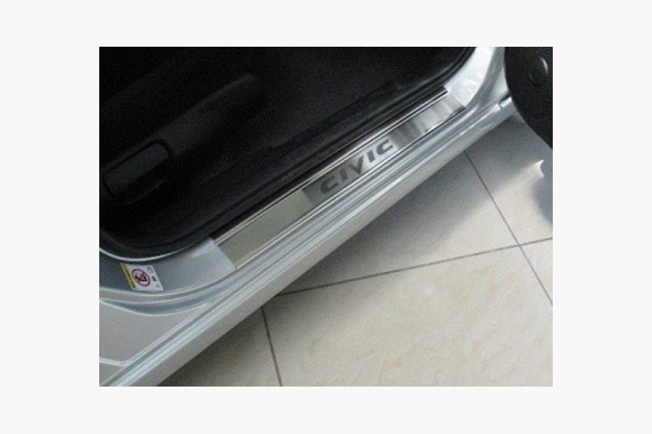 Honda Civic Sedan IX 2011–2016 Nerjaveče letve pragov Nataniko (4 kosi) Premium - 3M lepilni trak, 0,8 mm Image