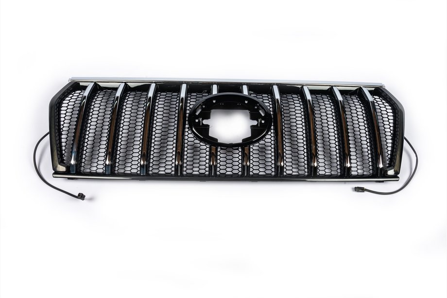 Toyota Land Cruiser Prado 150 2009–2023 Sprednja maska 2017↗ LED (Zeus Silver) Image