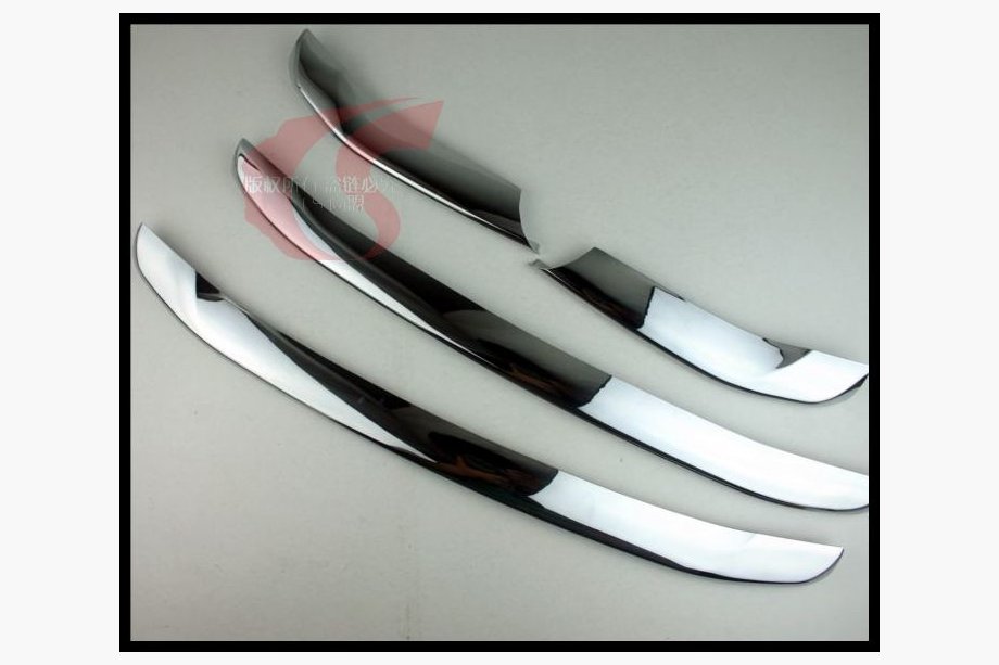 Hyundai Santa Fe 2 2006–2012 RAZPRODAJA !!! Okrasna letev za masko (2010-2011, 4 kosi, nerjaveče jeklo) Image