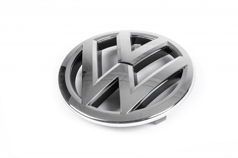 Volkswagen Caddy 2010–2015 Outlet! Sprednji emblem (OEM videz) Image