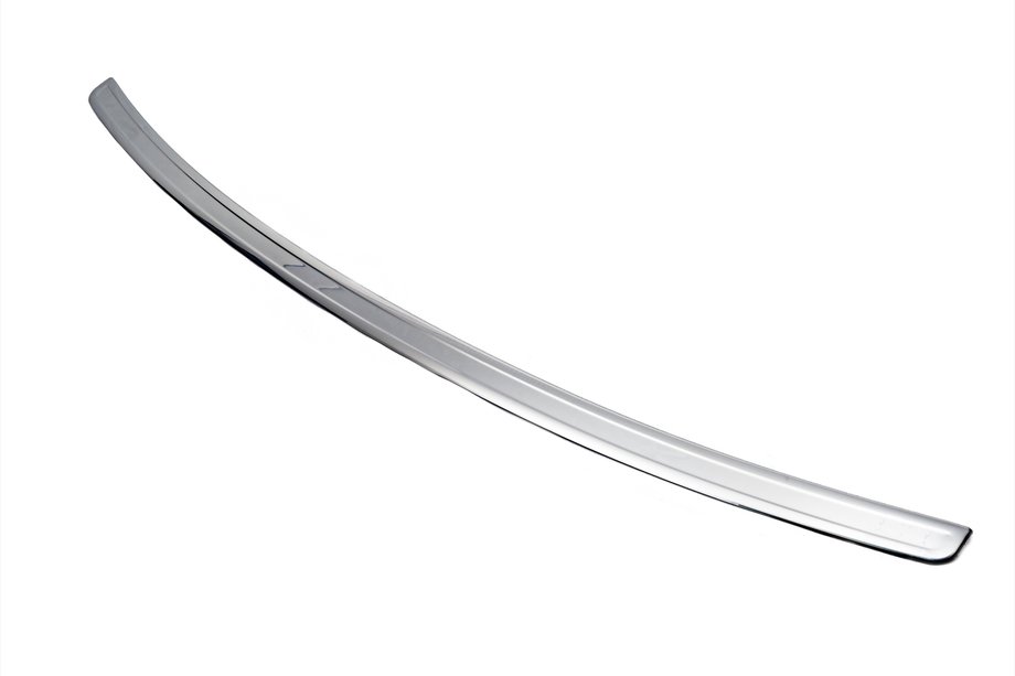 Nissan Qashqai 2010–2014 Zaščitna letev zadnjega odbijača Carmos (nerjavno jeklo) Image
