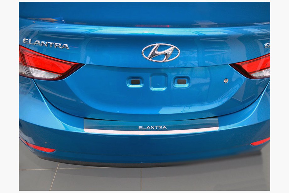 Hyundai Elantra (MD/UD) 2011–2015 Nerjavno jeklo zaščitna letev zadnjega odbijača z zavihkom Nataniko (2014-2015) Image