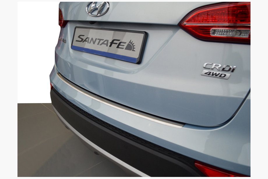 Hyundai Santa Fe 3 2012–2018 Nerjaveča letev za zadnji odbijač z zavihkom Nataniko (nerjavno jeklo) Santa Fe, 2016-2016 Image