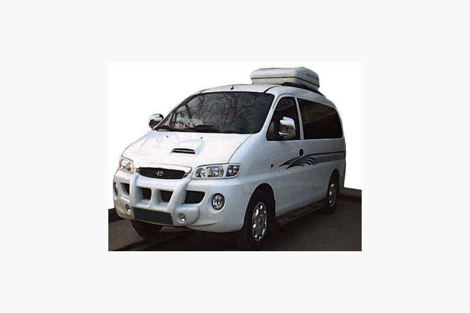 Hyundai H200, H1, Starex 1998–2007 Sredinska lipa odbijača z izrezi za meglenke (za lakiranje) Image
