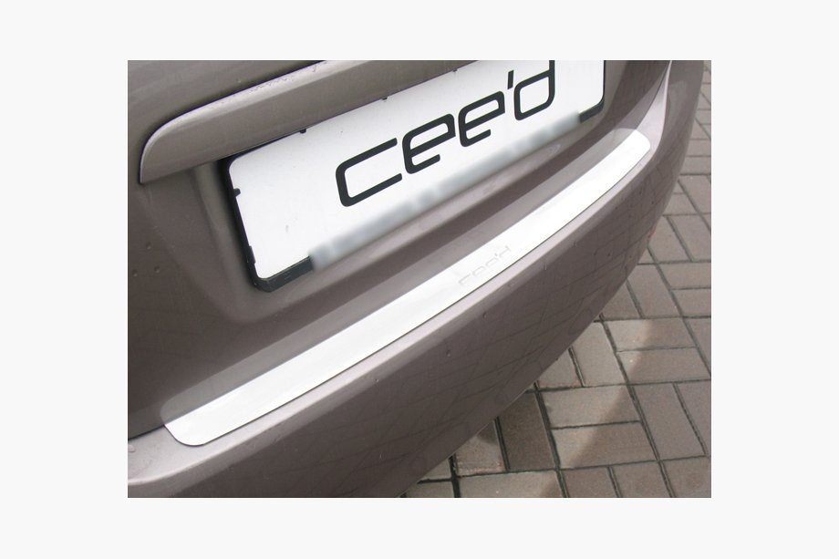 Kia Ceed 2007–2012 Nataniko zaščitna letev zadnjega odbijača (HB, nerjaveče jeklo) Image