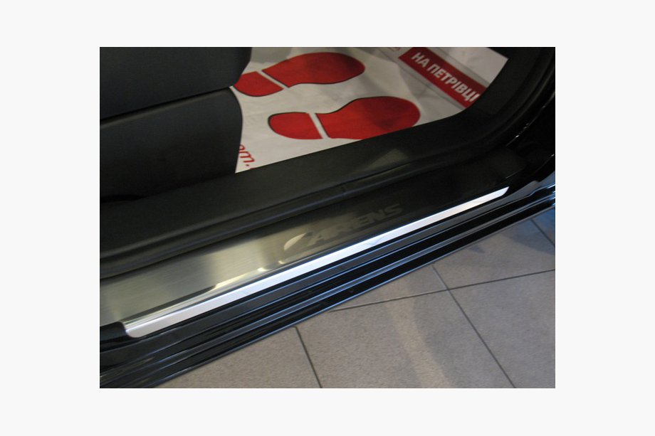 Kia Carens 1999–2012 Natanika Premium letve pragov (4 kosi, nerjavno jeklo) Image
