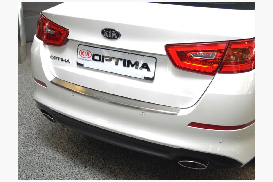 Kia Optima 2010–2016 Nerjaveča obloga zadnjega odbijača z zavihkom Nataniko (2014-2016) Image