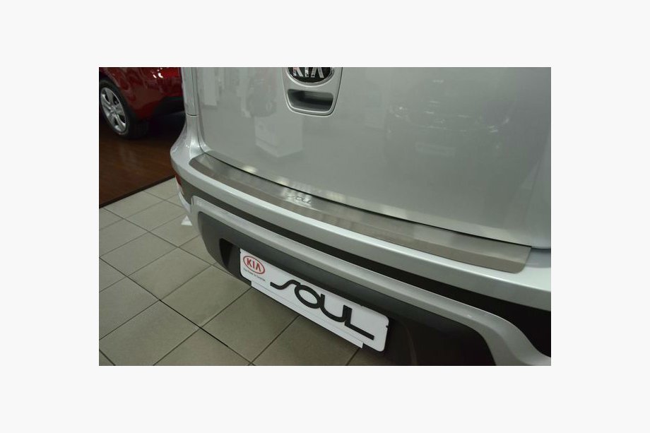 Kia Soul II 2013–2018 Nerjaveča obloga zadnjega odbijača z zavihkom Natanika Image