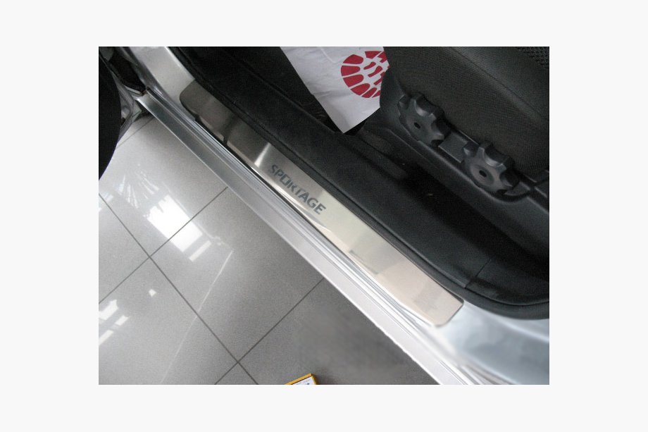 Kia Sportage 2004–2010 Nerjaveče letve pragov Nataniko (4 kosi) Image