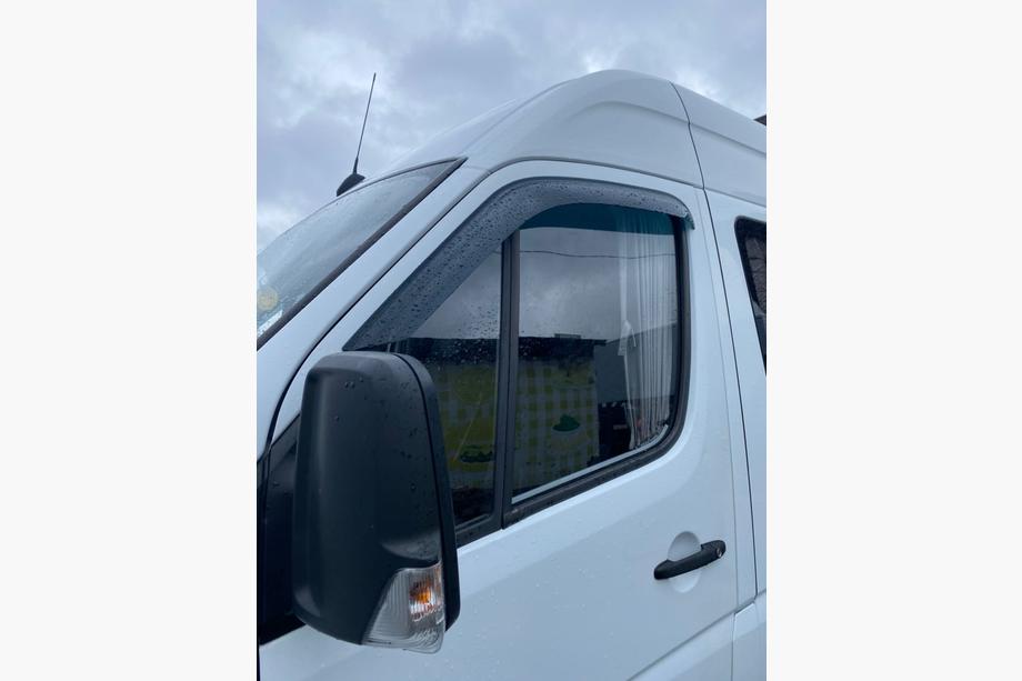 Mercedes Sprinter W906 2006–2018 Vetrni deflektorji za okna, lepljeni (2 kosa, ANV) Image