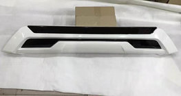 Toyota Land Cruiser 200 2007–2021 Sprednji lip spojler odbijača 2016↗ (ME-style, pod spodnjim robom) fotografija 2