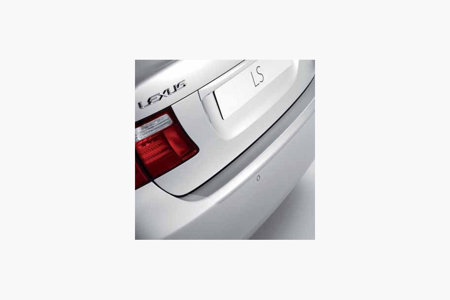 Lexus LS 2007–2017 Originalna zaščitna folija za odbijač PZ438-F1181-00 Image