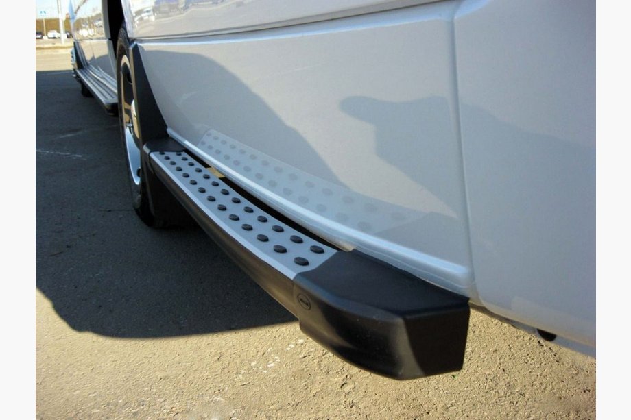 Volkswagen Crafter 2006–2016 Stranski pragovi za zadnjim kolesom DOT-Line (2 kosa, aluminij) Image