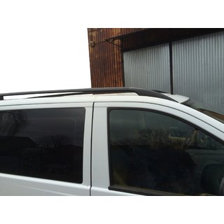 Črni strešni relingi CAN Originalni dizajn (kovinske noge) Mercedes Viano 2004–2014 fotografija 1