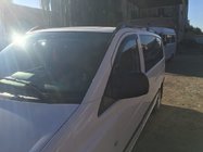 Mercedes Viano 2004–2014 Črne strešne vzdolžne letve Skyport (iz masivne kovine) fotografija 9