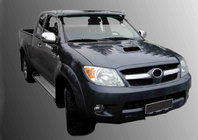 Toyota Hilux 2006–2015 Senčnik za vetrobransko steklo (na nosilcih) fotografija 1