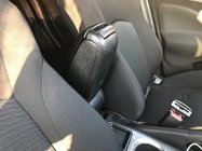 Nissan Juke 2010–2019 Naslon za roko fotografija 3