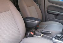 Renault Sandero 2013–2022 Naslon za roko (v držalo za pijačo) fotografija 1