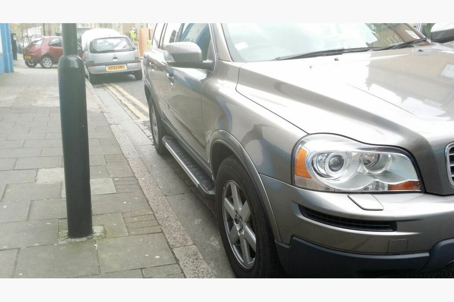 Volvo XC90 2002–2014 Stranske stopnice RedLine V1 (2 kos, aluminij) Image