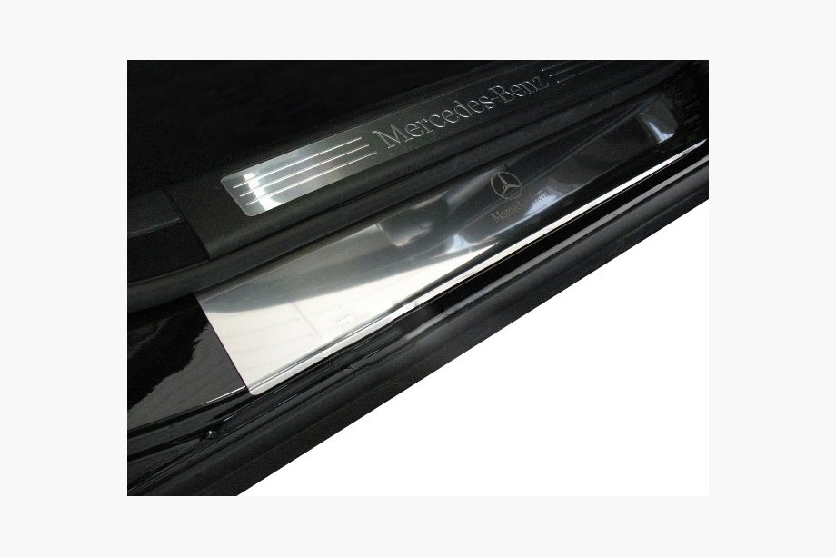 Mercedes ML W164 2005–2011 Nerjaveče letve pragov Nataniko (4 kosi) Standard – lepilni trak Lohmann, 0,5 mm Image