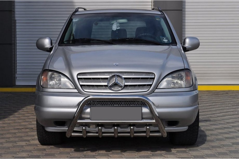 Mercedes ML W163 1997–2005 Sprednji zaščitni lok (nerjavno jeklo) Fotografija 1
