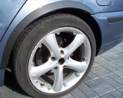 BMW serija 3 E46 1998–2006 Obrobe kolotekov (4 kosi, črne) fotografija 1